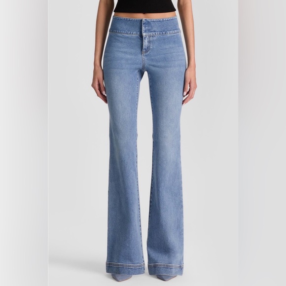 Alice + Olivia Denim - Alice & Olivia NWT SZ 32 jeans